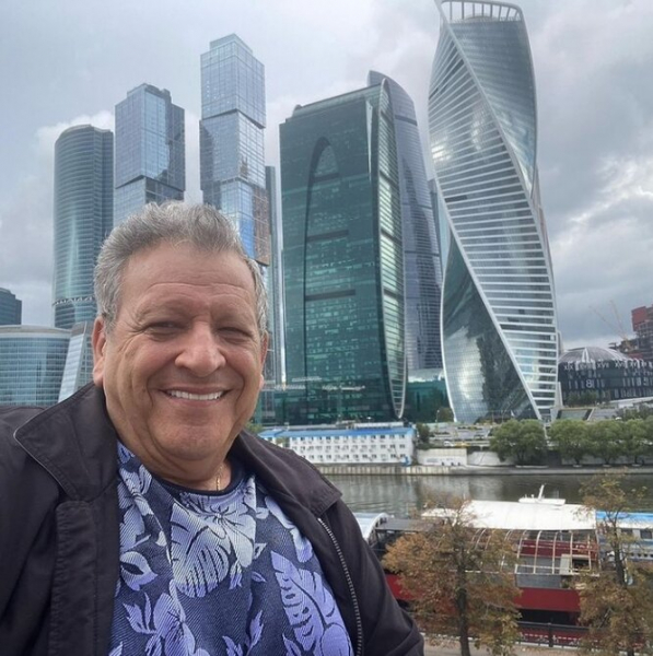 «Сначала заболела жена Катя, а потом Грачевский»: звезды простились с режиссером