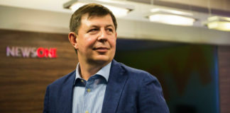 Три украинских телеканала прекратили вещание после санкций Киева