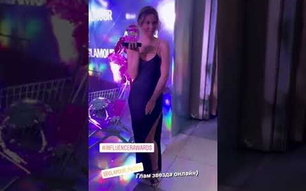 &laquo;Мой лиф свел всех с&nbsp;ума&raquo;: звезда Comedy Woman произвела фурор на&nbsp;вечеринке