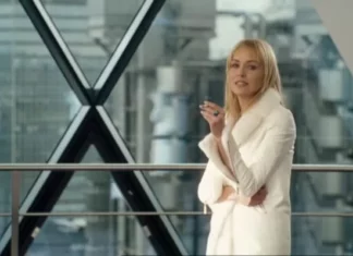 РЁСЌСЂРѕРЅ Стоун рассказала Рѕ домогательствах руководителя Sony