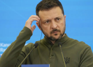 «Никто не потерпит». В Киеве заговорили о перевороте против Зеленского