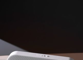Необходимо взять саундбар Xiaomi Redmi TV