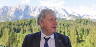 «Я любил Россию»: главное из мемуаров Бориса Джонсона о Путине, Зеленском и войне