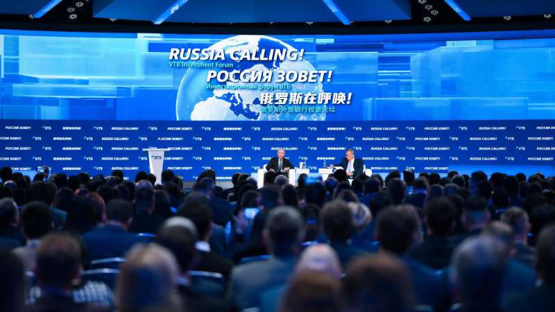 Путин рассказал о реакции России на отток иностранных инвестиций