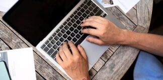 Обновления MacBook Pro стоит ждать в начале ноября