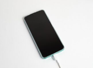 Проблемы с батареей iPhone 3gs