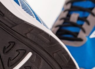 Обзор кроссовок Asics Gel Noosa Tri 9