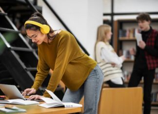Инструмент управления обучением Istudiez pro
