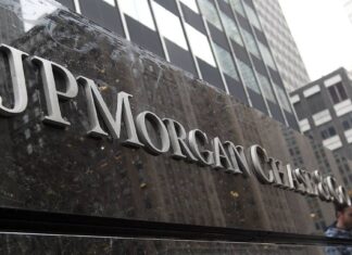 Банк JPMorgan запустил JPM Coin на Base для ускорения институциональных платежей