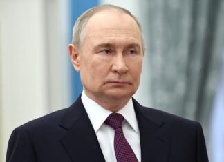 Путин поручил немедленно начать реализацию структурных изменений экономики РФ