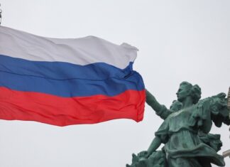 Россиянам напомнили, какие законы вступят в силу с 1 января следующего года