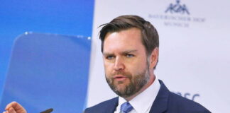 Вэнс заявил о готовности Украины к потере оставшейся части ДНР