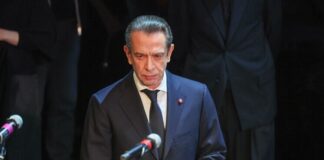 Народный артист России заявил, что театральную сцену не отдадут во власть ИИ