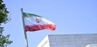 Стало известно о встрече спецпосланника президента США с сыном свергнутого иранского шаха