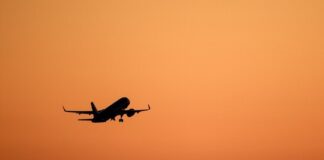 При крушении пассажирского самолета в Колумбии не выжил ни один человек
