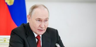 Путин дал поручения по обеспечению роста экономики, собираемости налогов и демографии
