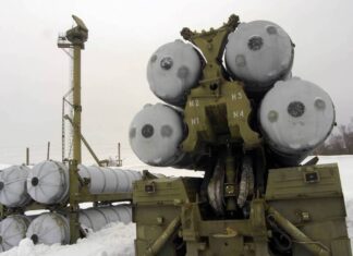 За ночь в небе над Россией уничтожили более сотни дронов ВСУ